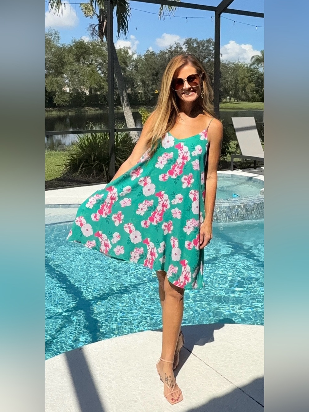 🩵Pink Lily Floral Romper | Turquoise & Pink | Tropical Vacation | S